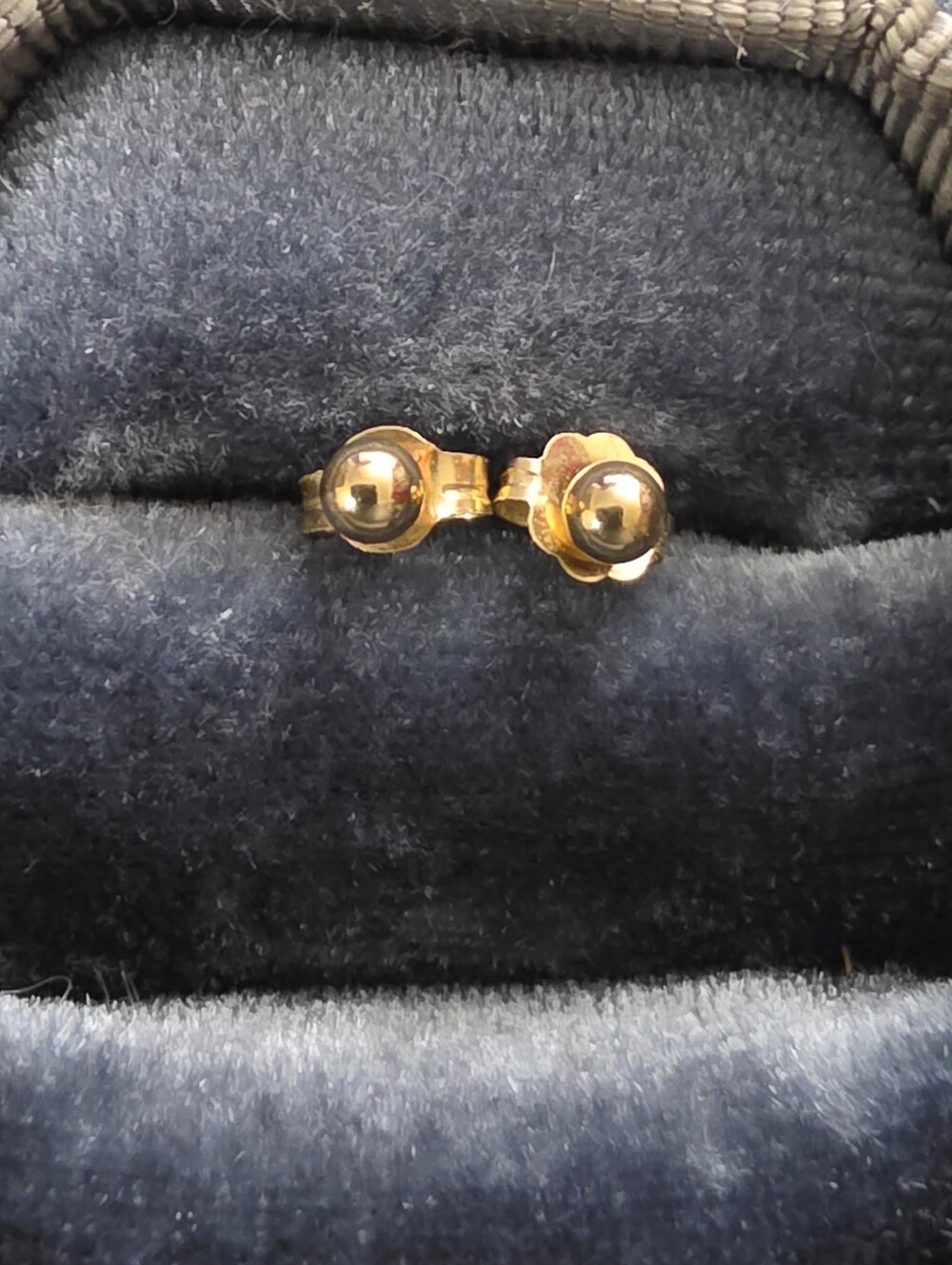14k Ball Yellow Gold Stud Earrings